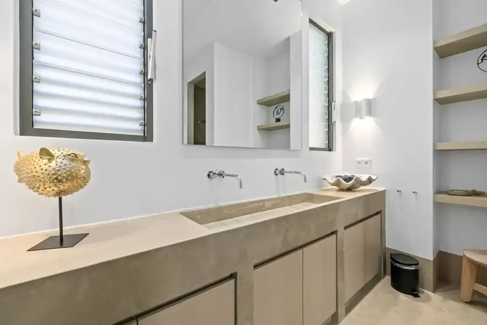 New Designer Villa King Beds Pool Near Beach