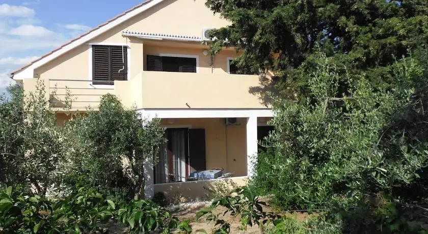 Apartments Galius