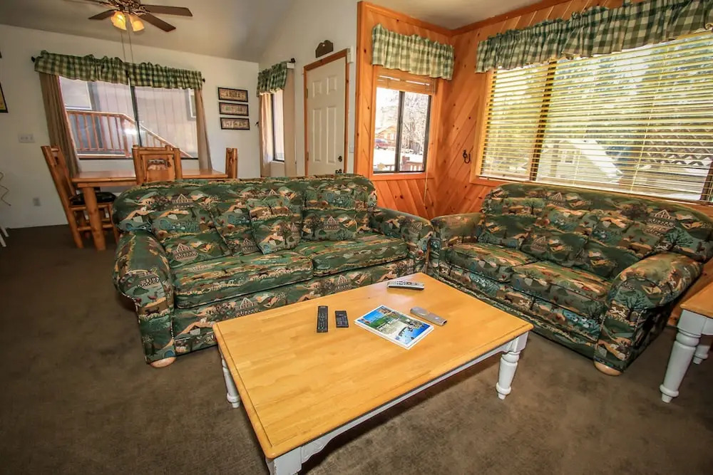 Bear Claw Bungalow #379