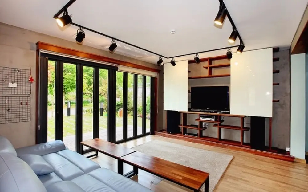 Yangyang Yachtrang Club House Pension
