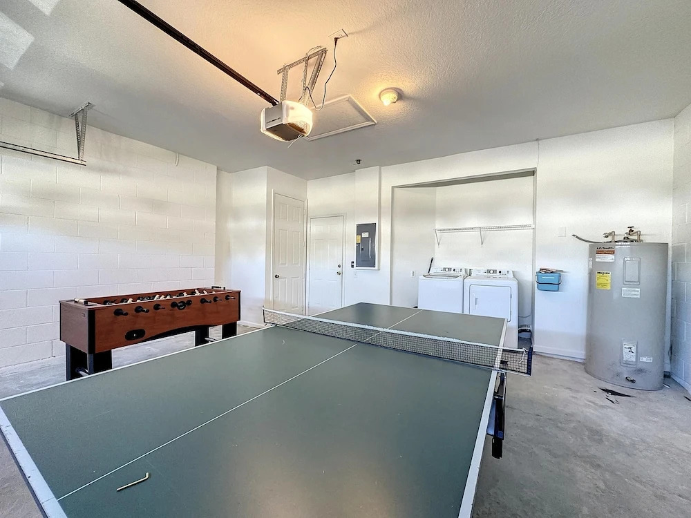 Luxury 6BD 3,5BA Pool Home in Windsor Palms Resort villa