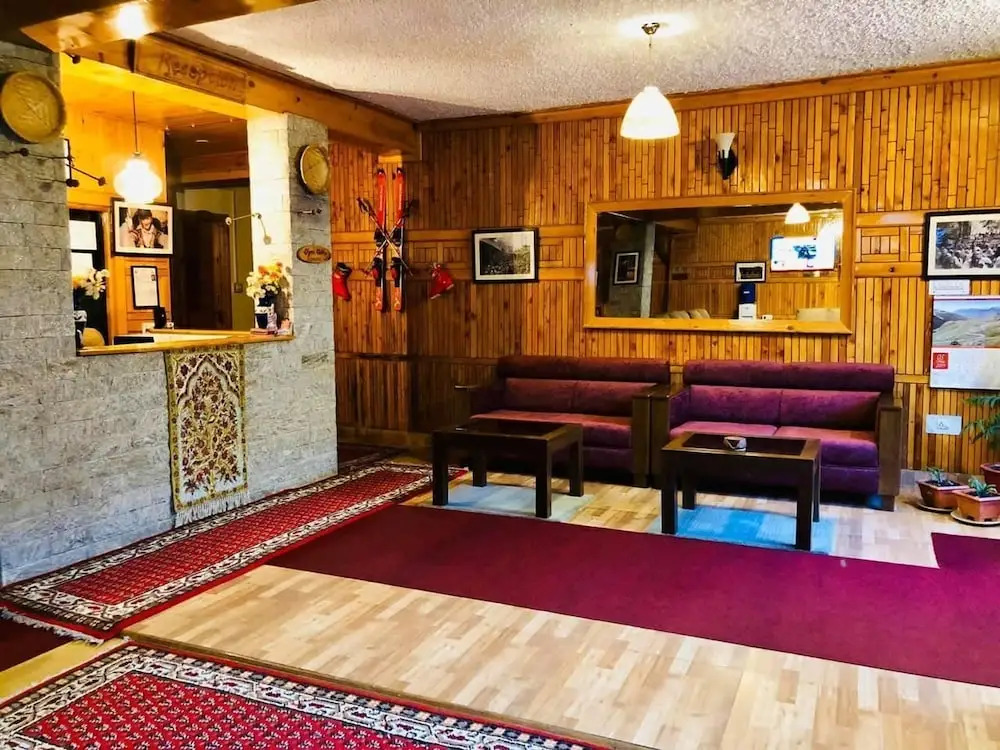 Vyas Vatika a wooden exotic Resort Near Old Manali