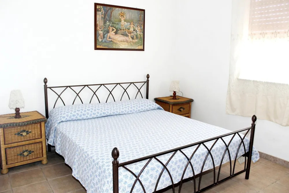 Apartment With 3 Bedrooms In Pachino With Furnished Terrace 40 M From The Beach