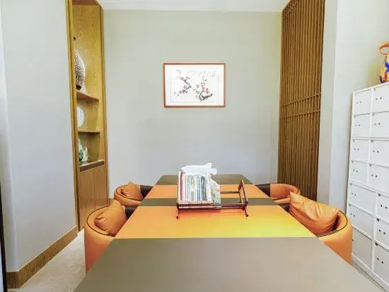 Tai 'an Moyu Porcelain Pleasant Art Hotel (Taishan Peach Blossom Valley Mountain Entrance Store)