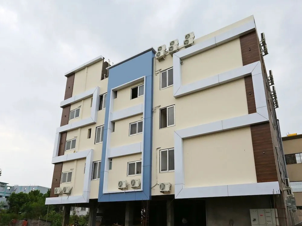 OYO 15861 Hotel Shivganga Comfort Zone