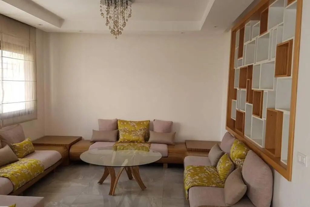 Joli Appartement meublé de 178 m2 à Agdal