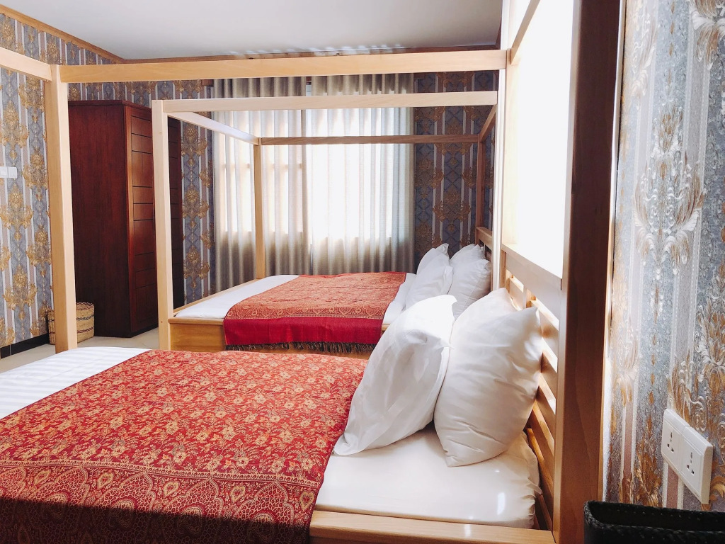 Hotel Duomo and Suites