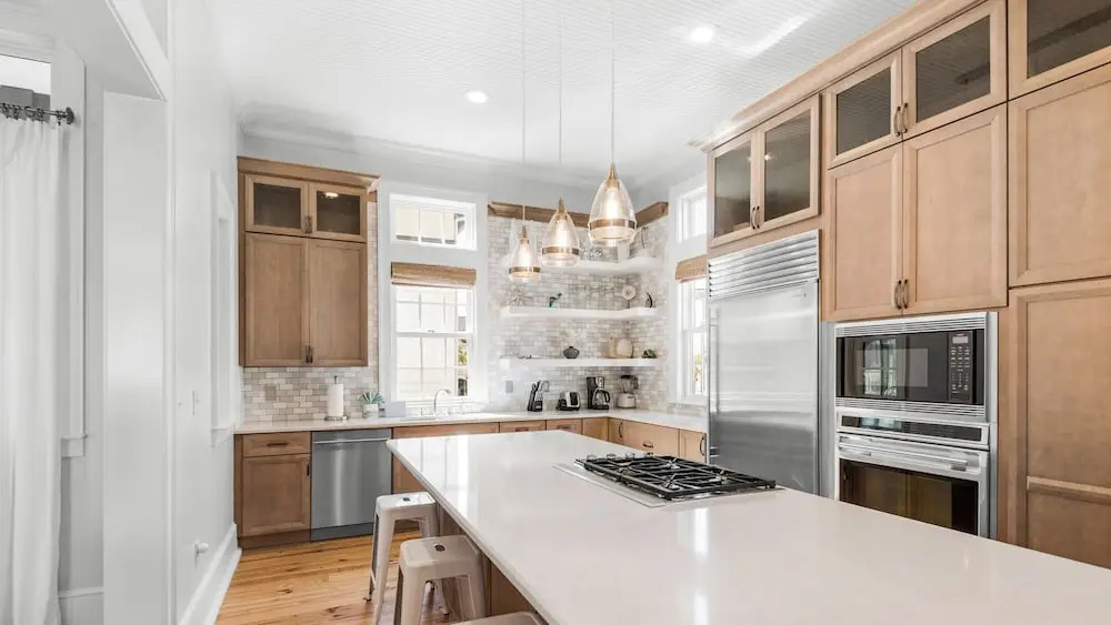 Modern Luxury & Privacy w/ 3-bed Condo Sleeps 8