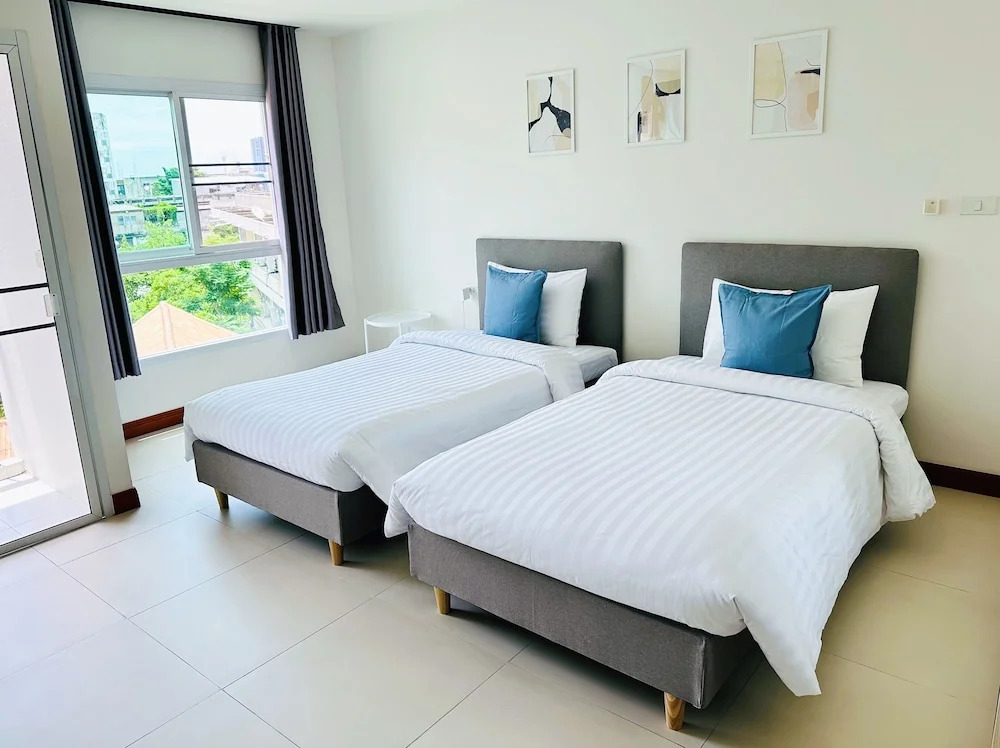 The Lodge @ Min Residence