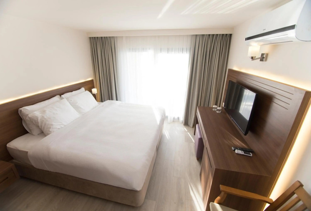 Neopol Hotel Deluxe