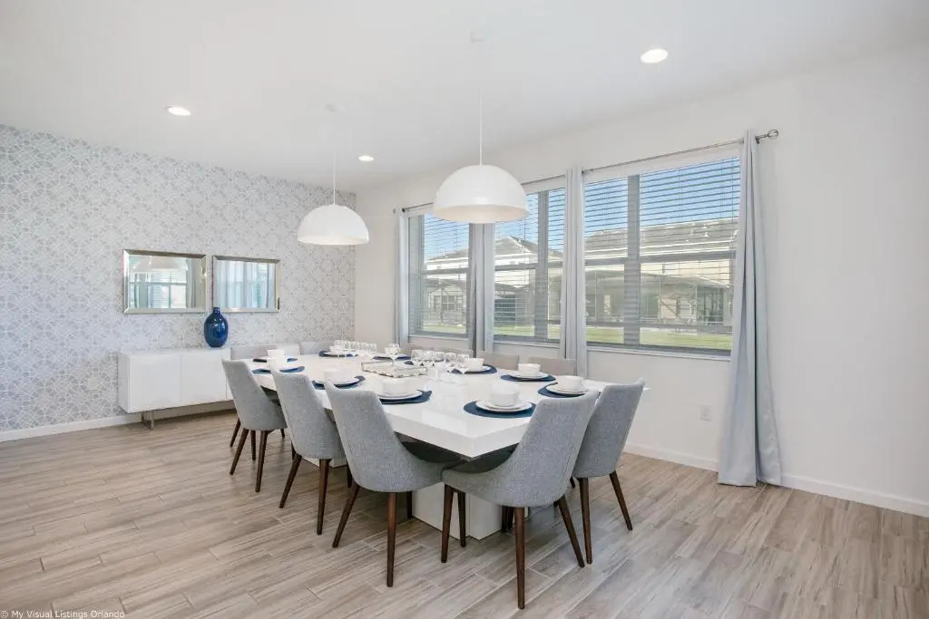 Sonoma Resort 7 Bedroom Vacation Home with Pool 1849