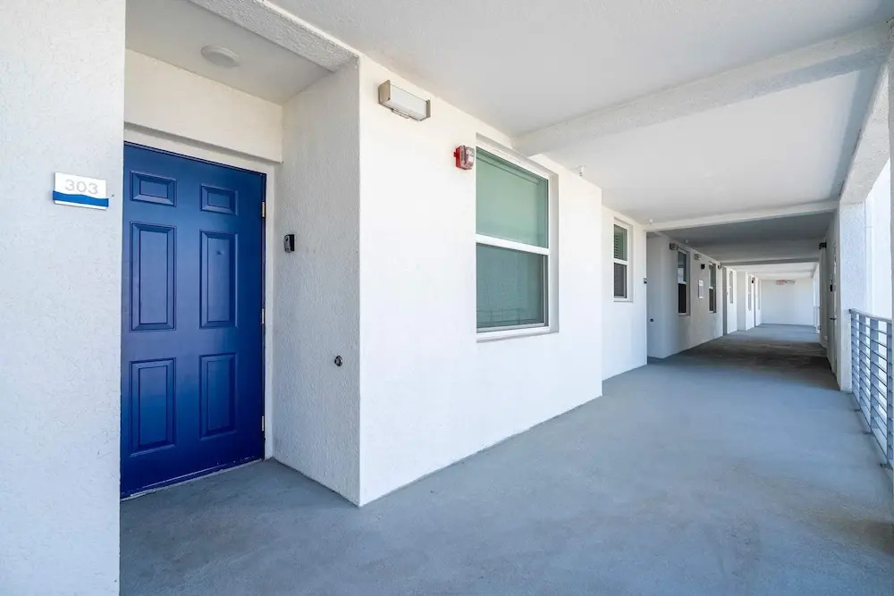 Gorgeous 2Bd Close to Disney Storey Lake Resort 303 3121