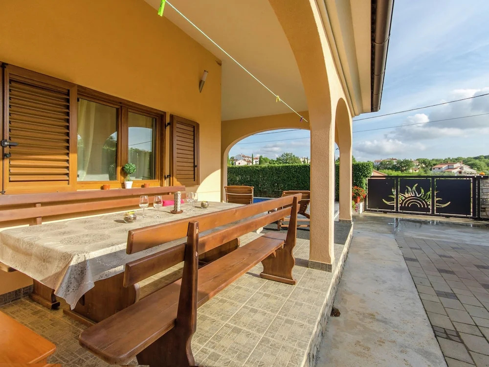 Comfortable Holiday Home in Rovinj with Private Pool
