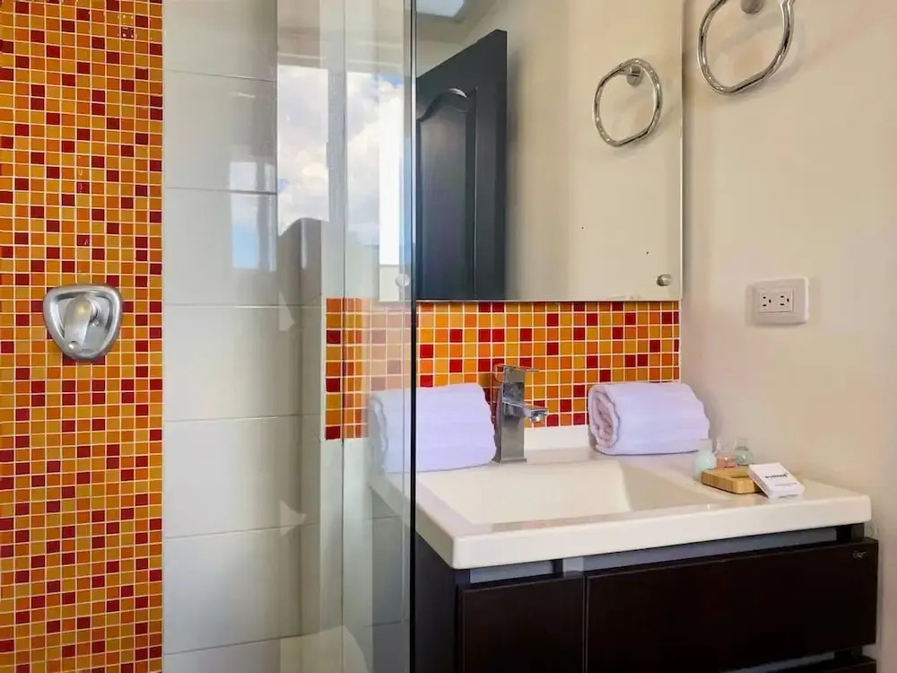 w Trendy 2BR w Spectacular View in Chapinero