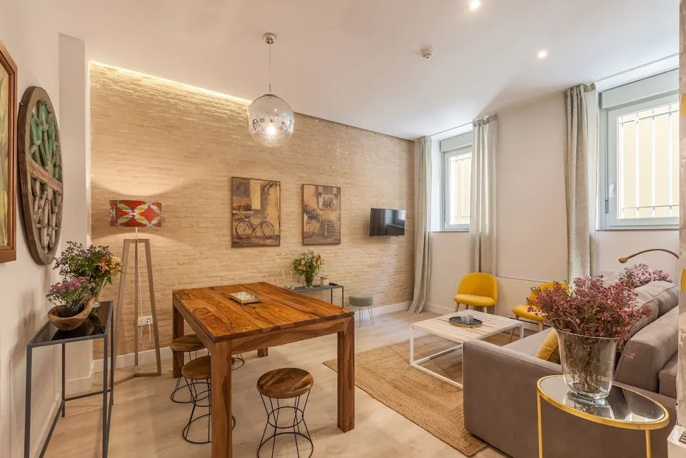 Apartamentos RG Suites Jardines de Murillo