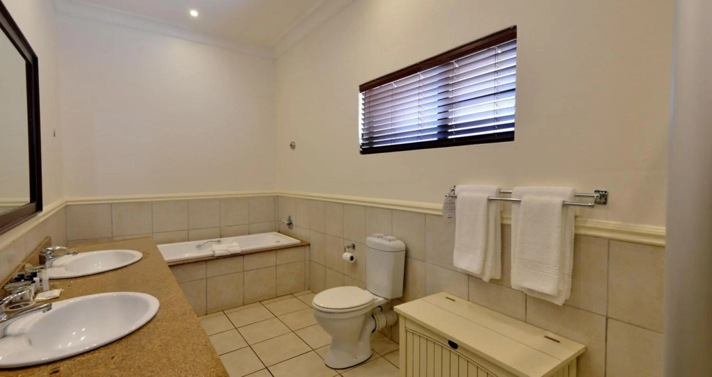 Курортный отель ANEW Resort Hunters Rest Rustenburg
