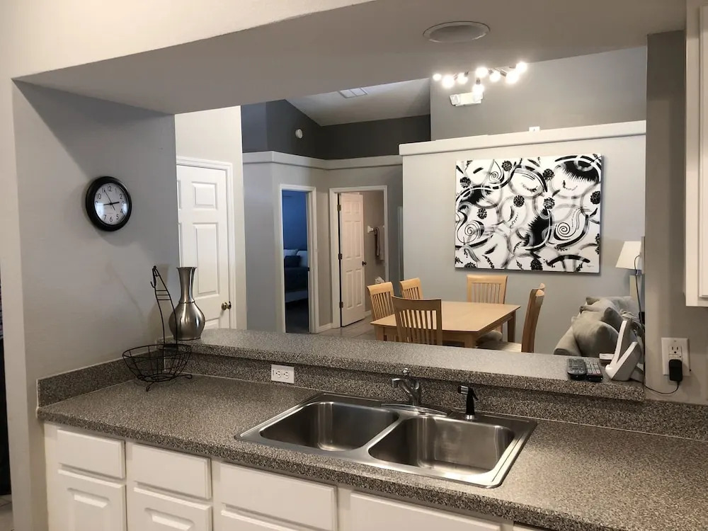 Lovely 4 Bed Home with Private Pool in Disney Area LWR371MR