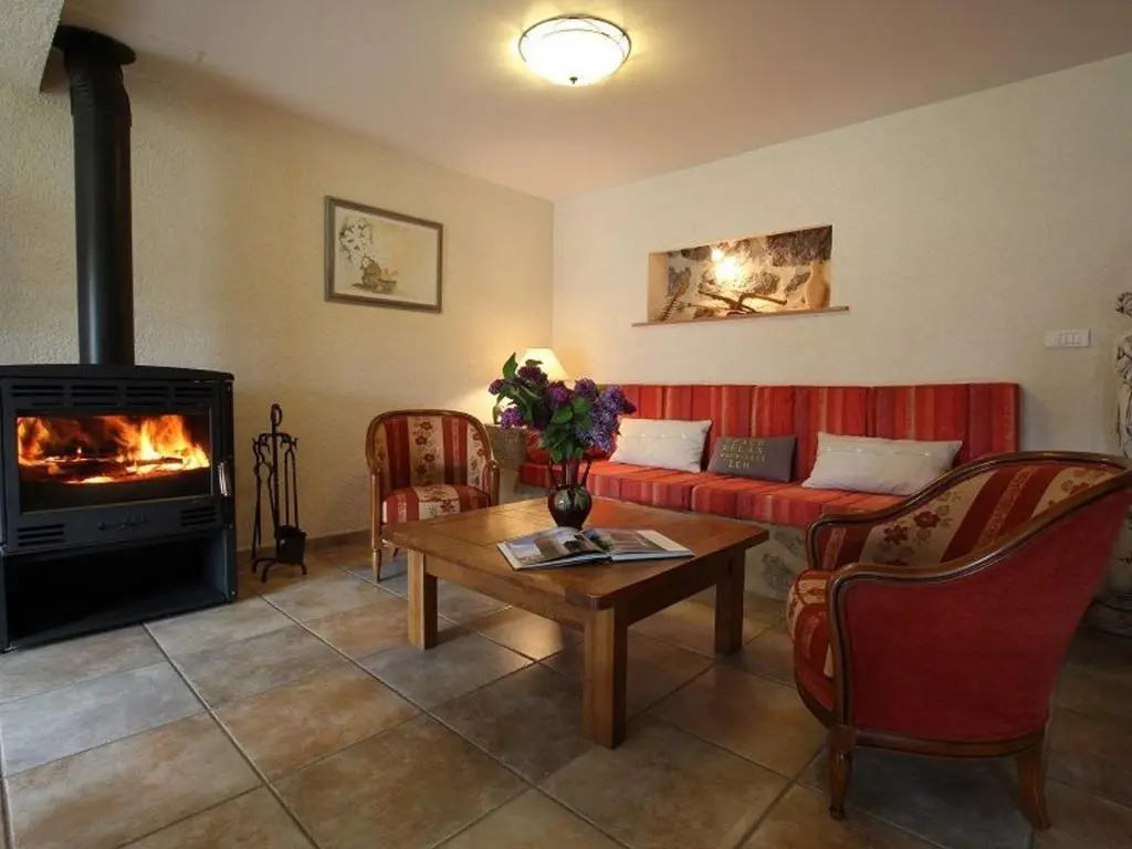 Maison de charme en Margeride: terrasse, terrain clos, proche Saugues et chemin St-Jacques - FR-1-582-146