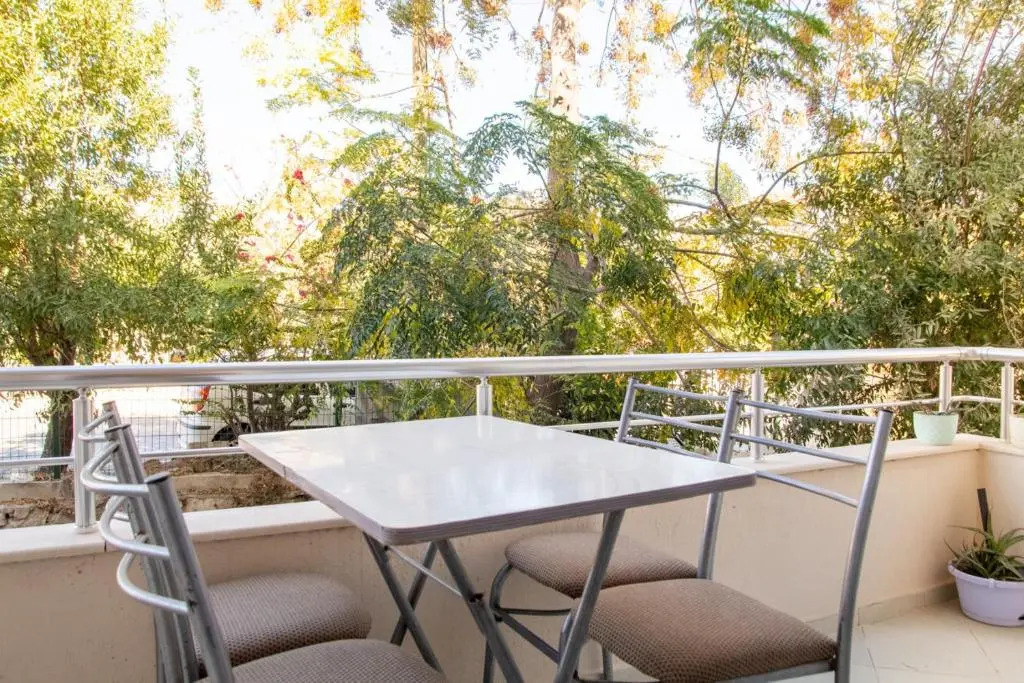 Lovely Flat With Balcony in Cesme Close to Sea