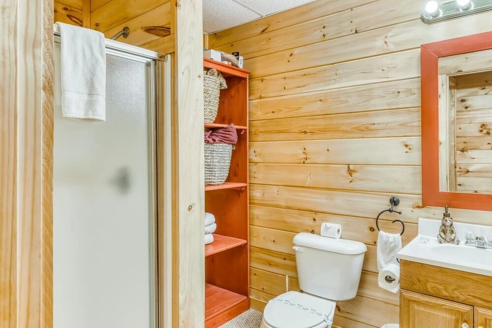 Bumpa Bear Hideaway