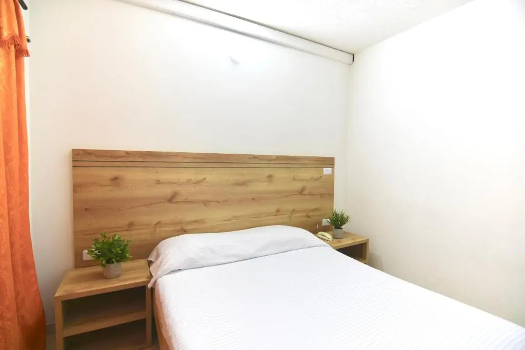 Hotel Comercial