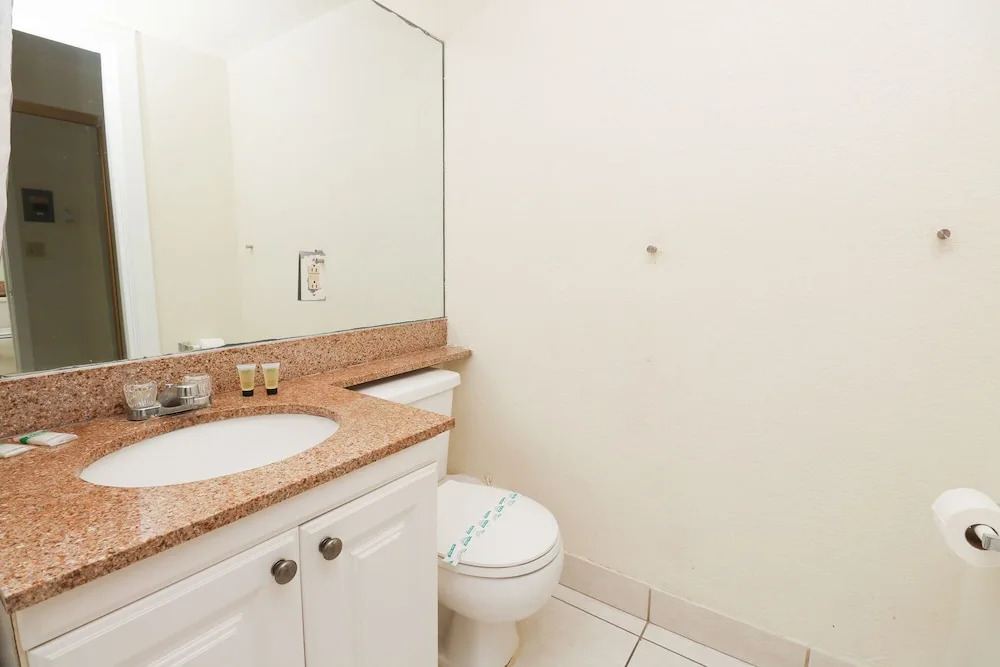 670 Partial Ocean View Hollywood Beach