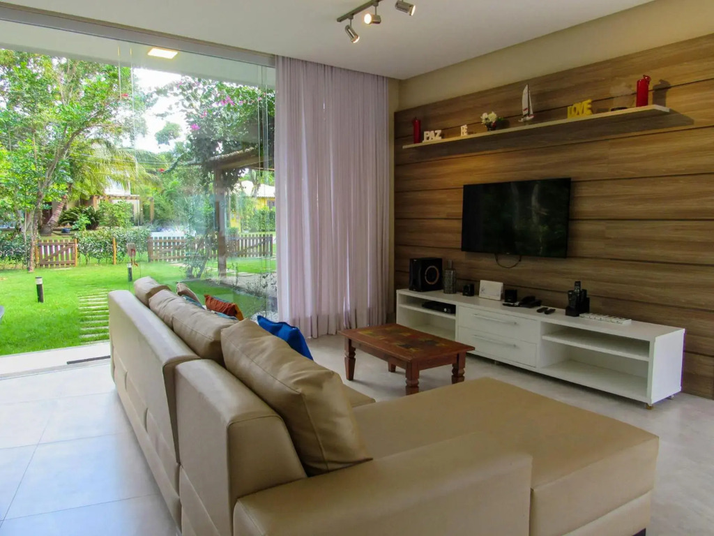 Casa c otimo lazer prox a Praia de Itacimirim BA