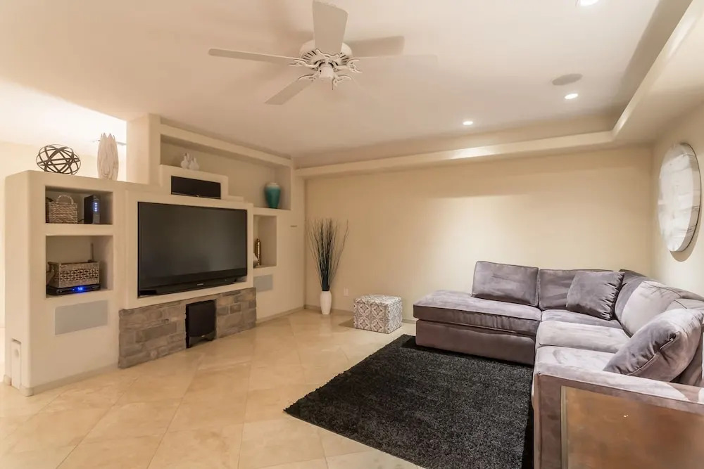 Casa Paraiso 3 BR by Casago