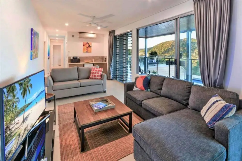 The Vue on Hamilton Island Deluxe Ocean View 4 Bedroom Refurbished Hou