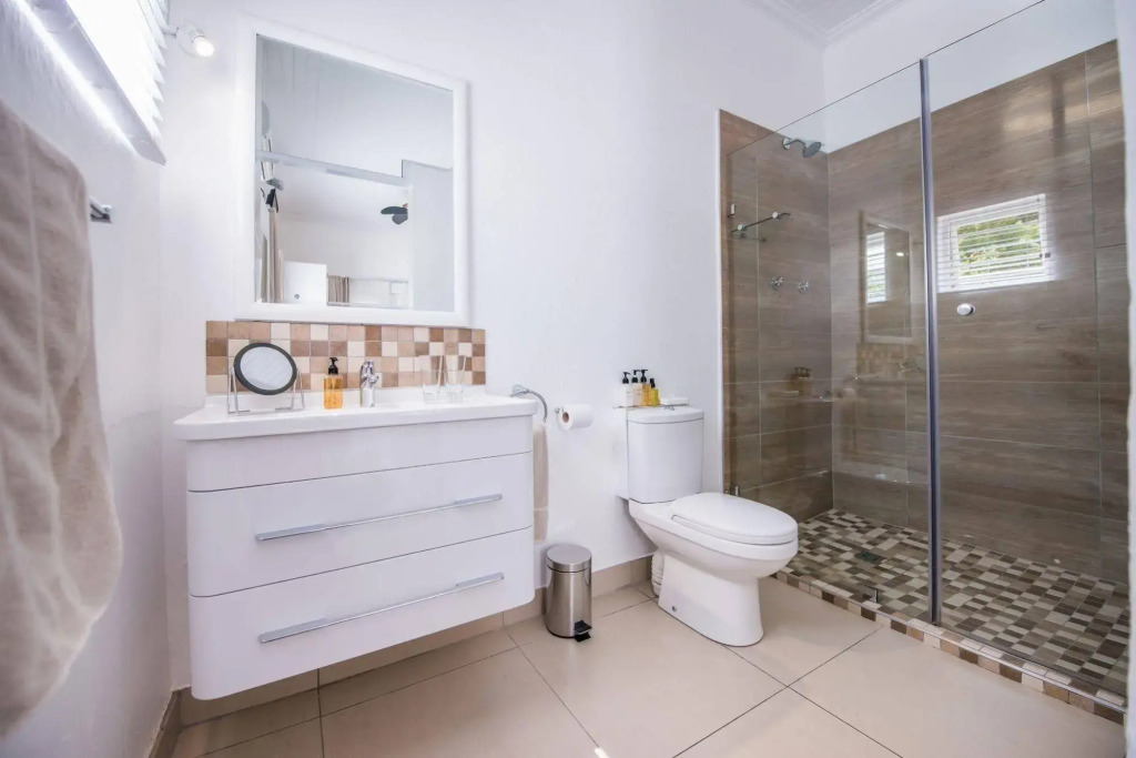 Ballinderry, The Robertson Guest House