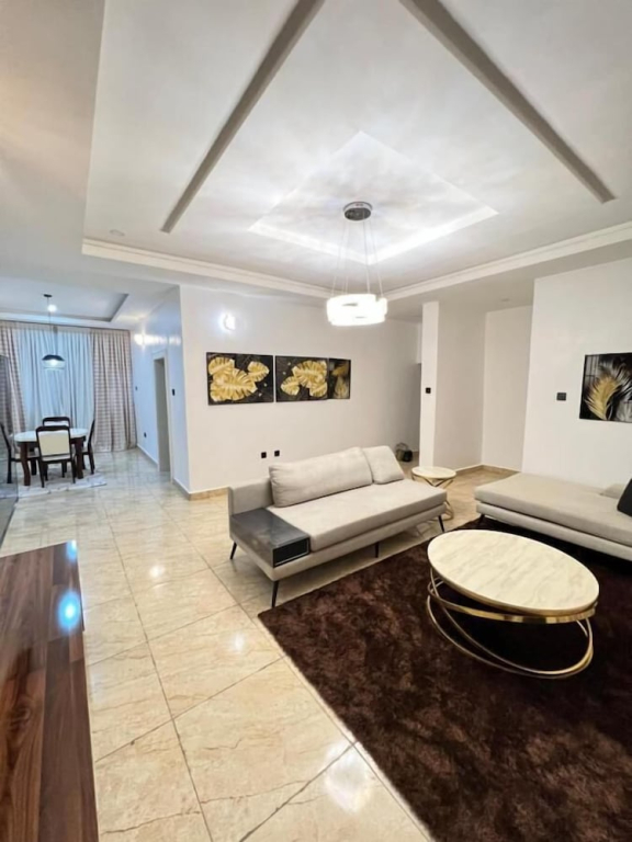 Pinkish By Riava Bed & Breakfast Abuja
