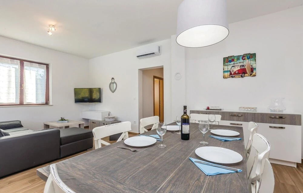Gorgeous Home In Gostinjac