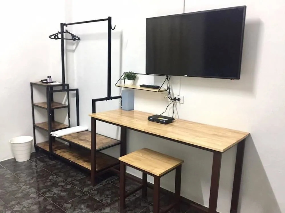 Ada Apartment