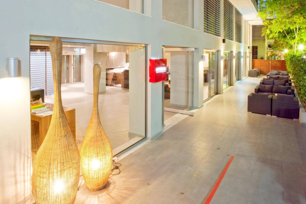 Oktober Downtown Boutique Hotel