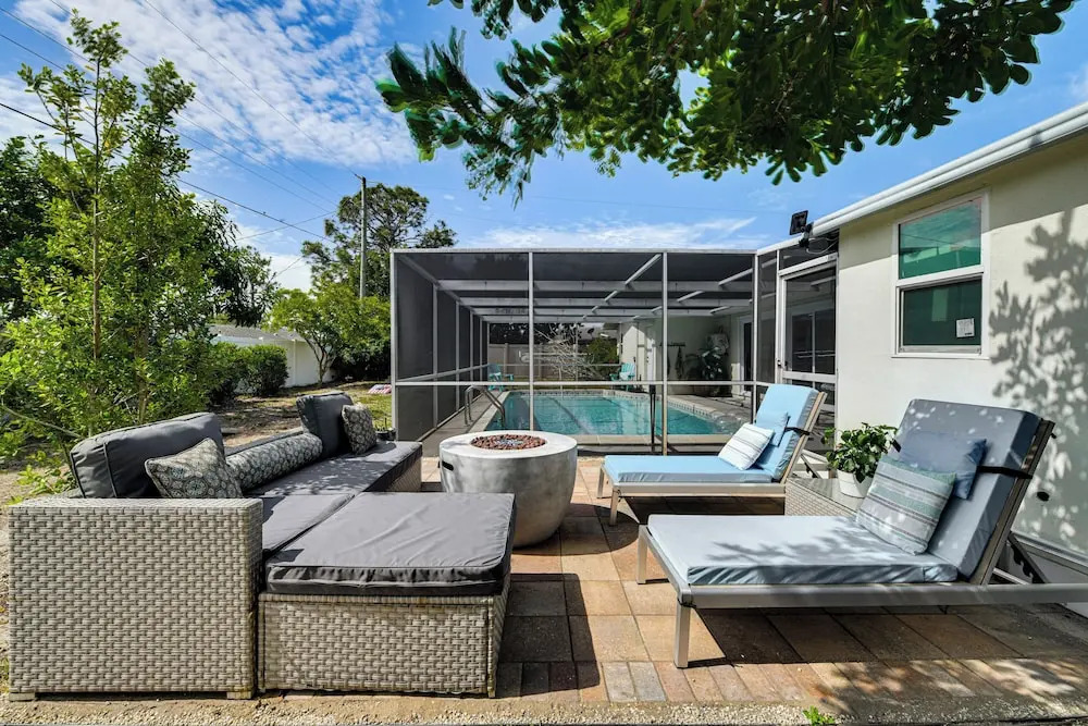 Happy Hideaway, Private Pool & Patio, North Port!