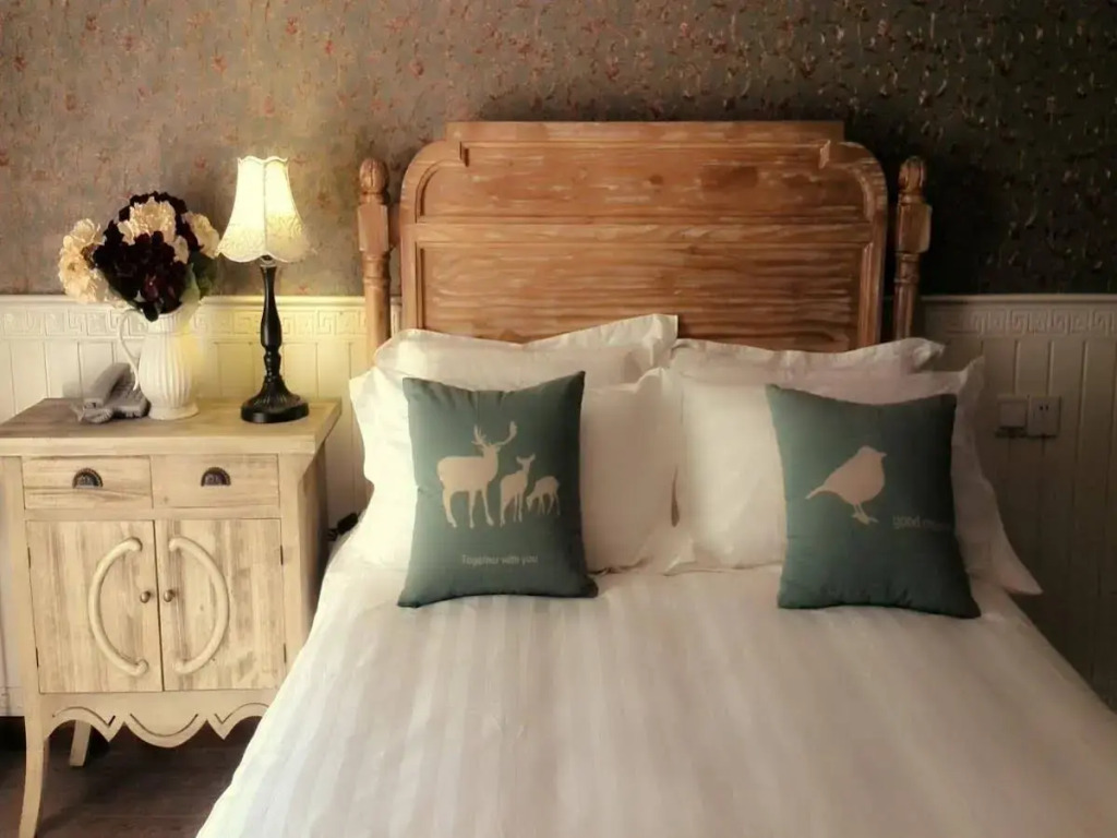 Hangzhou Moqi Garden Hotel