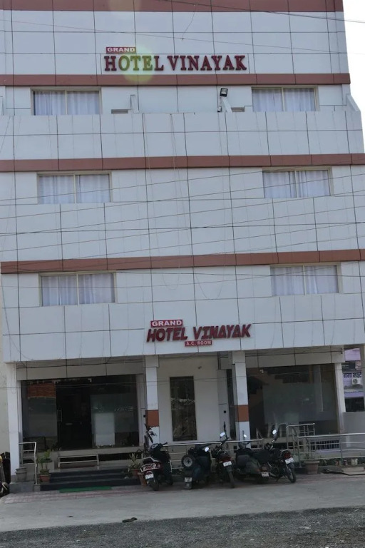 Grand Hotel Vinayak