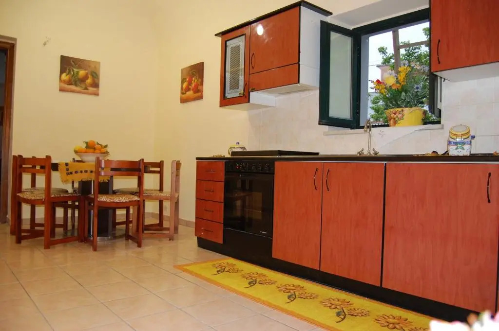 Albicocche House
