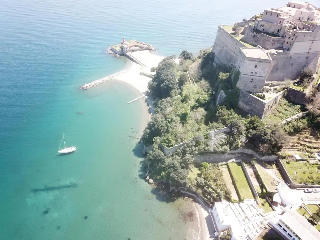 Castello Apartment