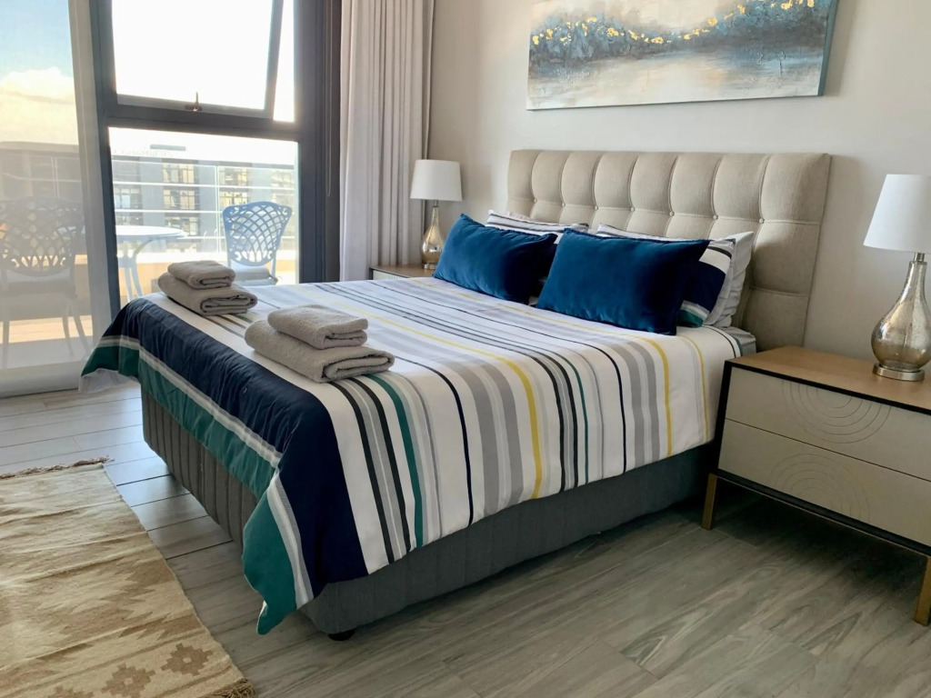 Umhlanga Arch 703 Sea View self-catering