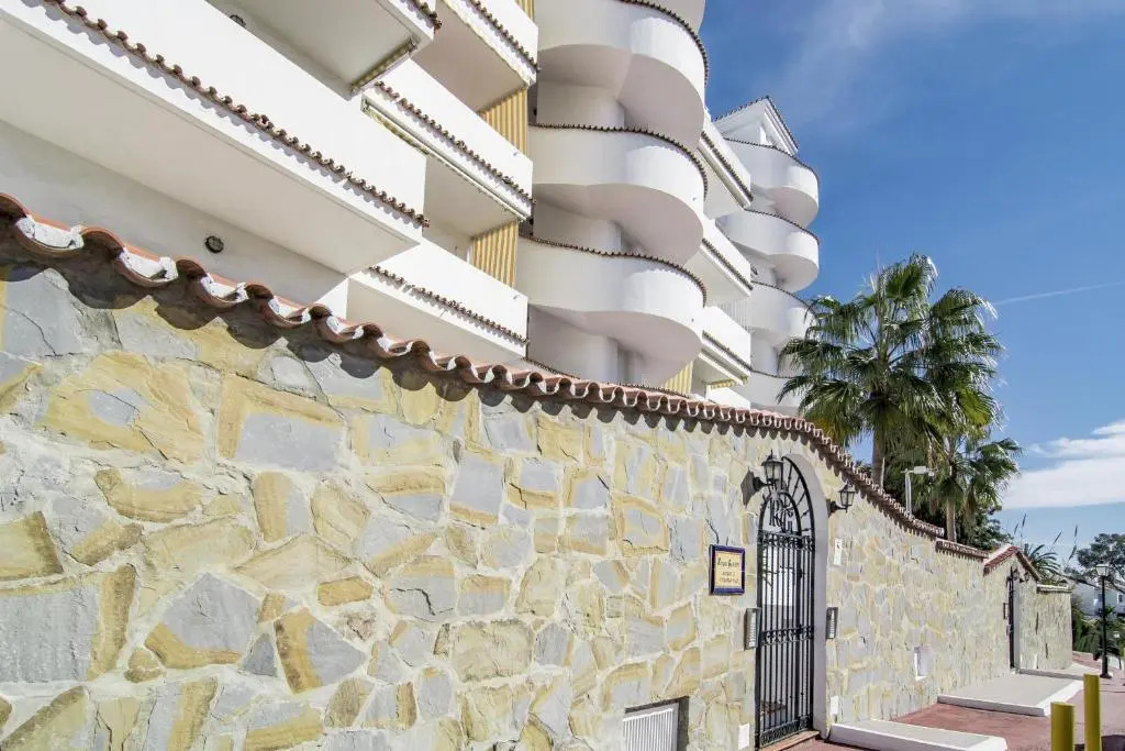 CL-Spectacular 1 Bedroom Apartment