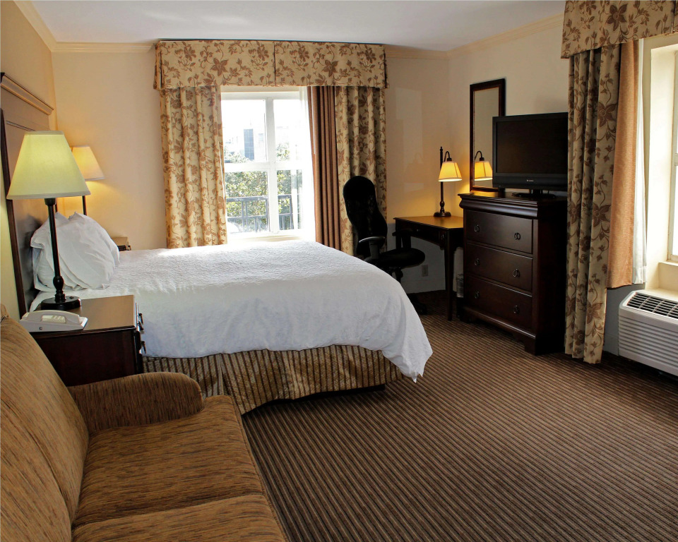Hampton Inn Savannah Historic District