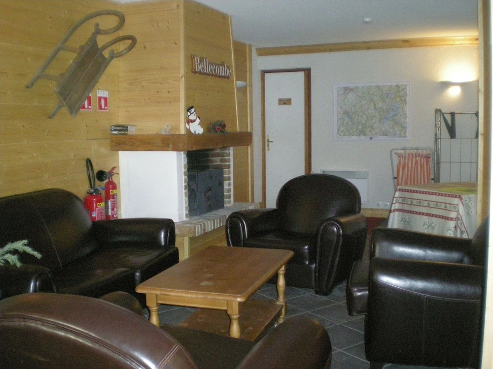 Rustic apartment in the center of Notre Dame de Bellecombe