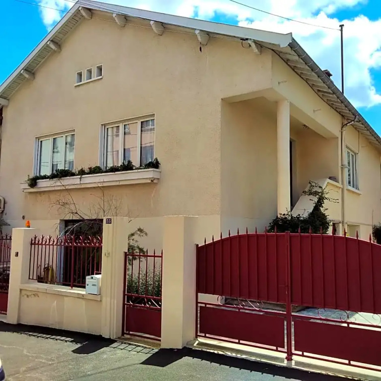 Espace Beleverte Bussiere 2 Albizia appartement meuble de 2 chambres