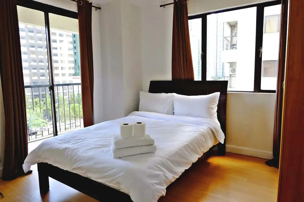 Forbeswood Heights 2BR by Stays PH