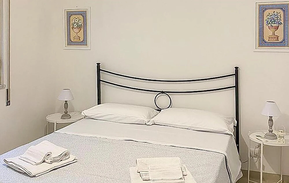 Nice Home in Cava D'aliga With Wifi and 3 Bedrooms