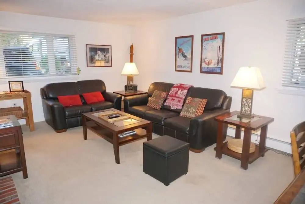 100 Dean St E #1A (203032-4273) - 2 Br Condo