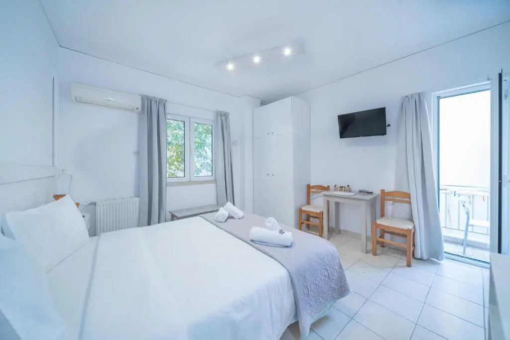 City Center Studios by Cretan Houses