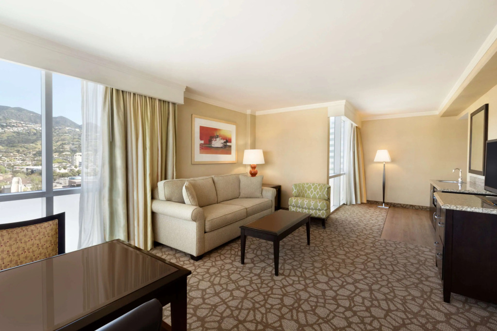 Embassy Suites Los Angeles Glendale
