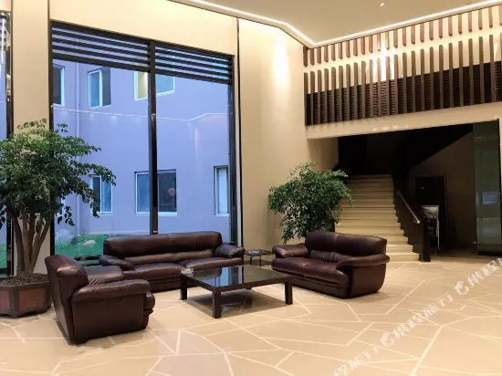 Homeinn Fairyland Hotel (Linhai Yintaicheng)